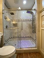 Gramercy Mansion B&B