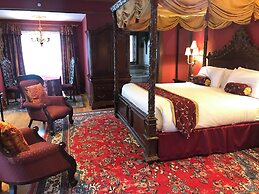 Gramercy Mansion B&B