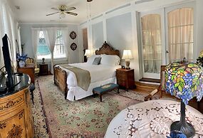 Gramercy Mansion B&B