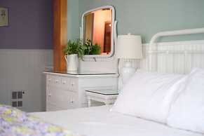 Terrace Inn and 1911 Restaurant