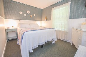 Terrace Inn and 1911 Restaurant