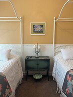 Terrace Inn and 1911 Restaurant