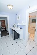 Terrace Inn and 1911 Restaurant