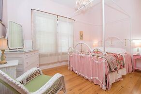 Terrace Inn and 1911 Restaurant