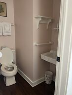 Terrace Inn and 1911 Restaurant