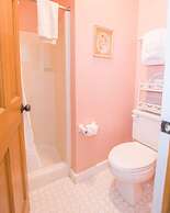 Terrace Inn and 1911 Restaurant