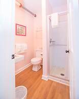 Terrace Inn and 1911 Restaurant