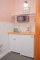 Terrace Inn and 1911 Restaurant