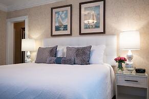 Chateau Inn and Suites