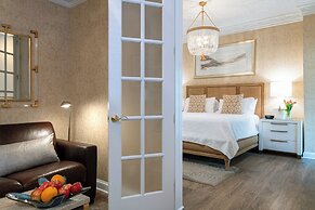Chateau Inn and Suites