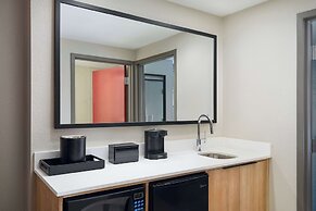 Embassy Suites by Hilton Hampton Convention Center