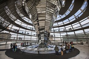 Holiday Inn Express Berlin City Centre by IHG