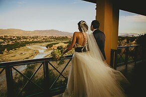 Los Parrales Resort Hotel