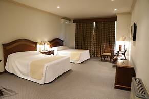 Los Parrales Resort Hotel