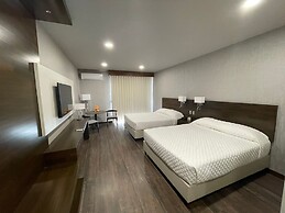 Los Parrales Resort Hotel