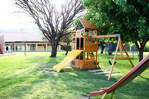 Los Parrales Resort Hotel