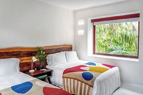 Hotel Esencia
