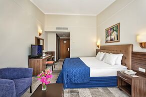 Pine Beach Belek - All Inclusive