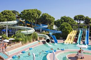 Pine Beach Belek - All Inclusive