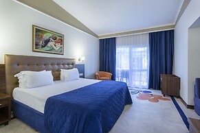 Pine Beach Belek - All Inclusive