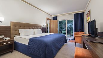 Pine Beach Belek - All Inclusive