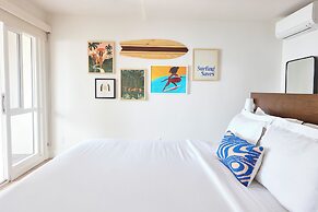 Laguna Surf Lodge by SCP Hotels