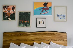 Laguna Surf Lodge by SCP Hotels