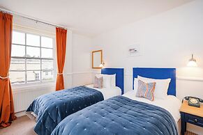 Rodney Hotel
