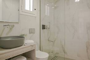 Astra Village Hotel Suites