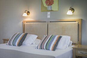 Astra Village Hotel Suites