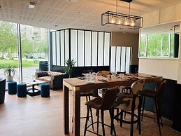 ibis Lyon Caluire Cité Internationale