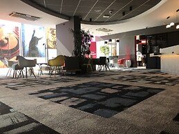 ibis Lyon Caluire Cité Internationale