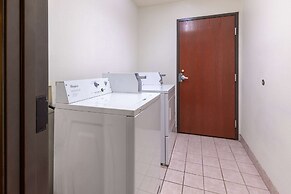 Super 8 by Wyndham Garland/Rowlett/East Dallas Area