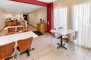 Super 8 by Wyndham Garland/Rowlett/East Dallas Area