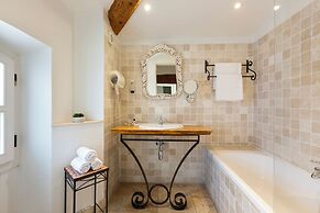 Moulin de Vernègues Hôtel & Spa