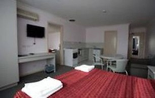 Hume Villa Motor Inn