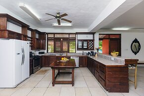 Stonefield Villa Resort - Adults Only