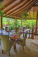 Lost Iguana Resort and Spa