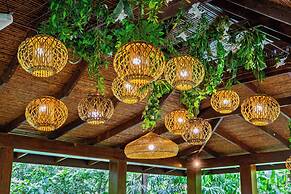 Lost Iguana Resort and Spa