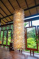 Lost Iguana Resort and Spa