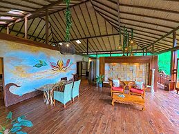 Lost Iguana Resort and Spa