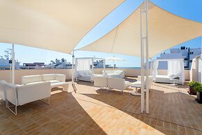 Duquesa Playa Aparthotel