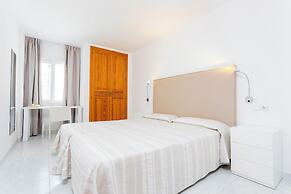 Duquesa Playa Aparthotel