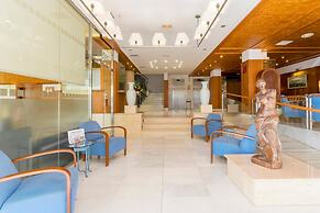 Duquesa Playa Aparthotel