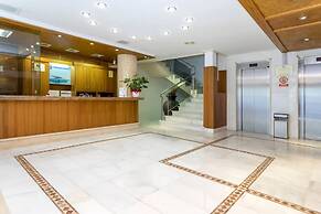 Duquesa Playa Aparthotel