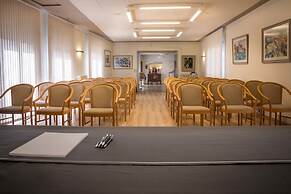 Hotel Pirineo Figueres by Pierre and Vacances