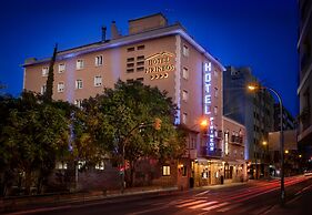 Hotel Pirineo Figueres by Pierre and Vacances