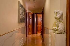 Luxury Rooms H 2000 Roma