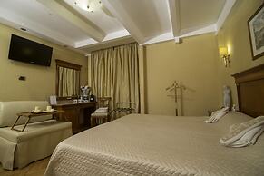 Luxury Rooms H 2000 Roma