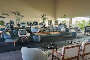Le Meridien Ra Beach Hotel & Spa